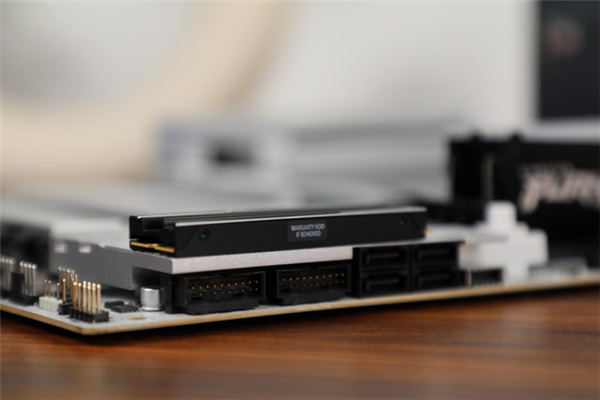 三星9100 PRO固态硬盘实测：PCIe 5.0旗舰教科书
