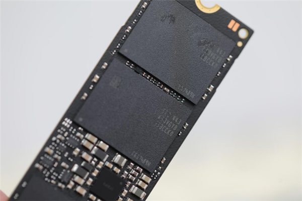 三星9100 PRO固态硬盘实测：PCIe 5.0旗舰教科书
