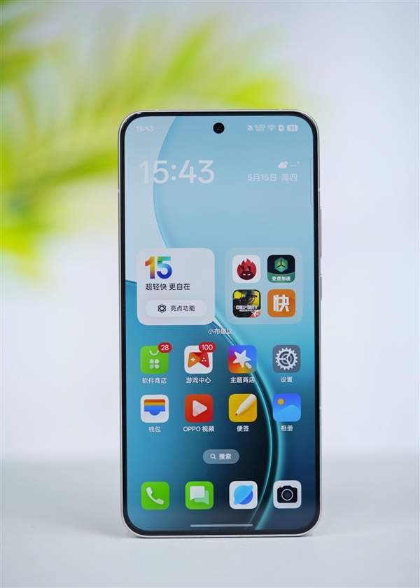 幻彩鱼尾吸睛！OPPO Reno14 Pro人鱼姬图赏