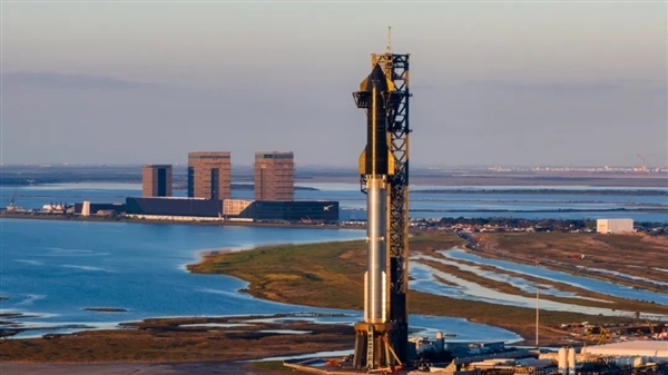 破除两次失败魔咒！SpaceX星舰第九次试飞成功发射升空